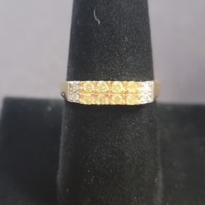 R335 14k Gold Yellow and White Diamond Band Ring .36ctw